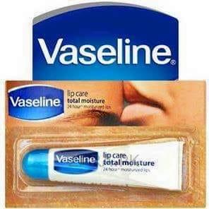 Vaseline Lip Care Total Moisture 10gm