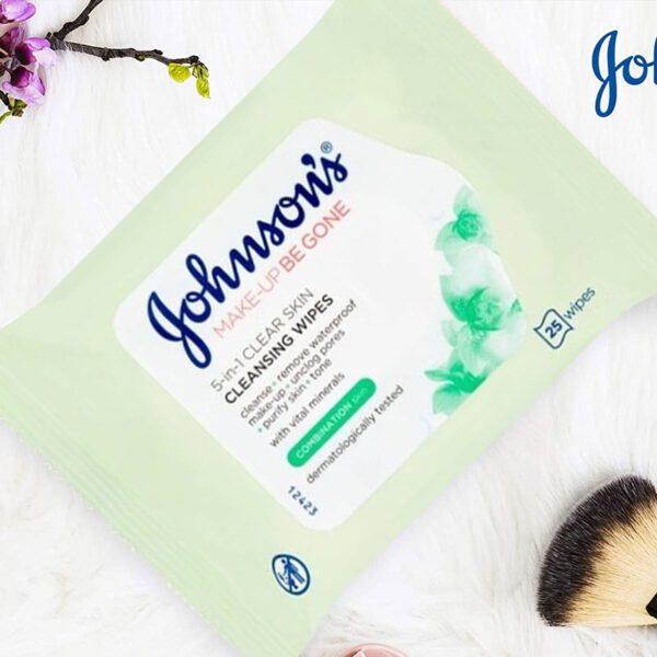 Johnson's Facial Cleansing Wipes 25pcs Makeup Be Gone Clear Skin dermatologically tested